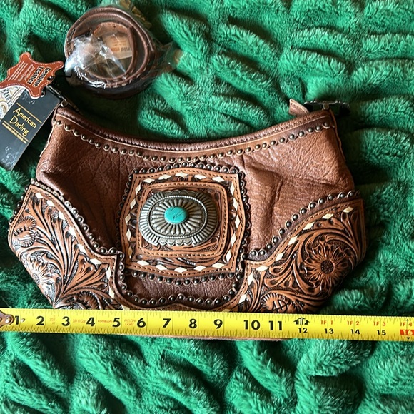 New NWT American darling purse with teal accent and hand tooling. - Picture 6 of 13